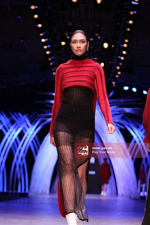 
Quán quân Vietnam's Next Top Model 2014 - Nguyễn Oanh ngày càng tự tin, cuốn hút.